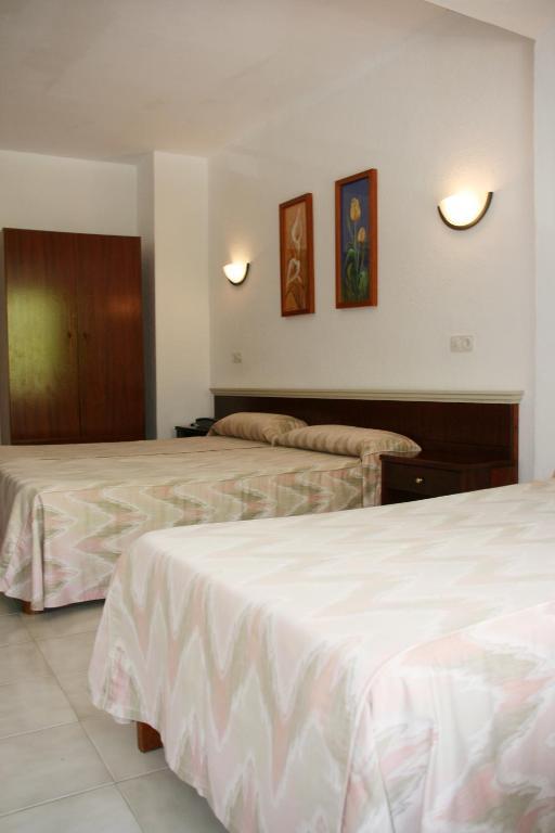 Hotel La Nina Кала-Мільор Номер фото
